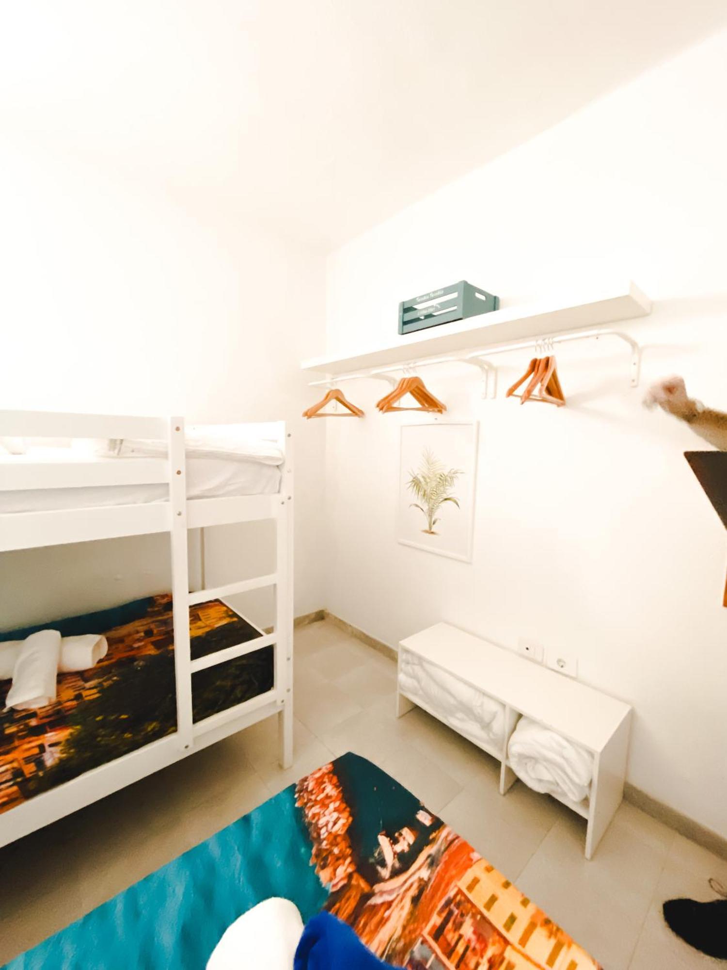 Agueita Surf Lodge Лас-Пальмас-де-Гран-Канария Экстерьер фото