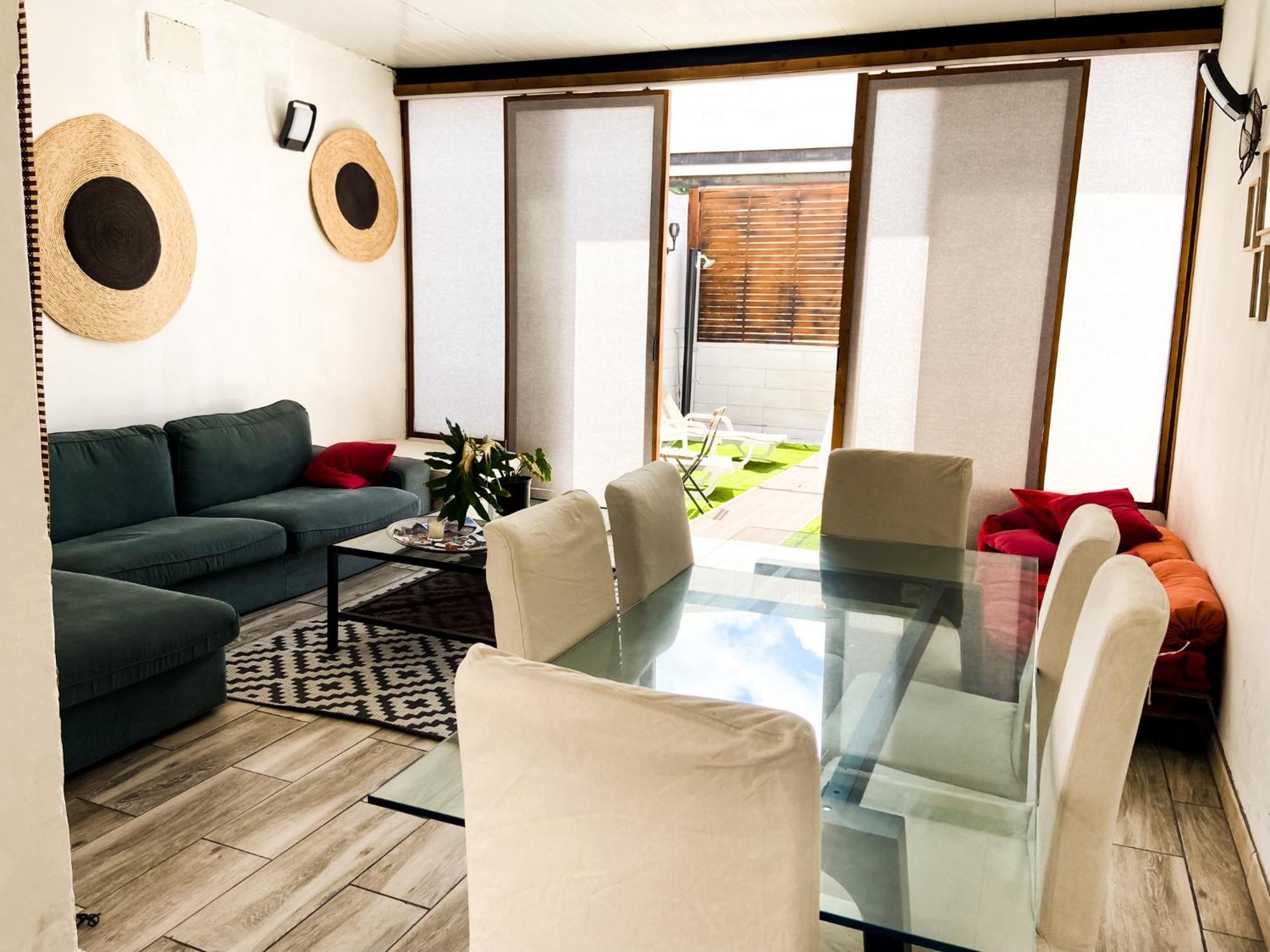Agueita Surf Lodge Лас-Пальмас-де-Гран-Канария Экстерьер фото